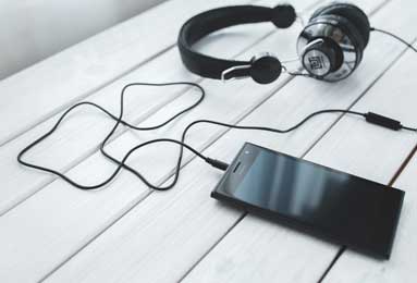 法兰克福新帅里埃拉 以人为本向德甲叩关的足坛追梦人